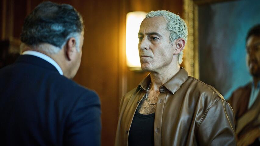 Gangs of London 2x02 "Episode 2" - Trakt