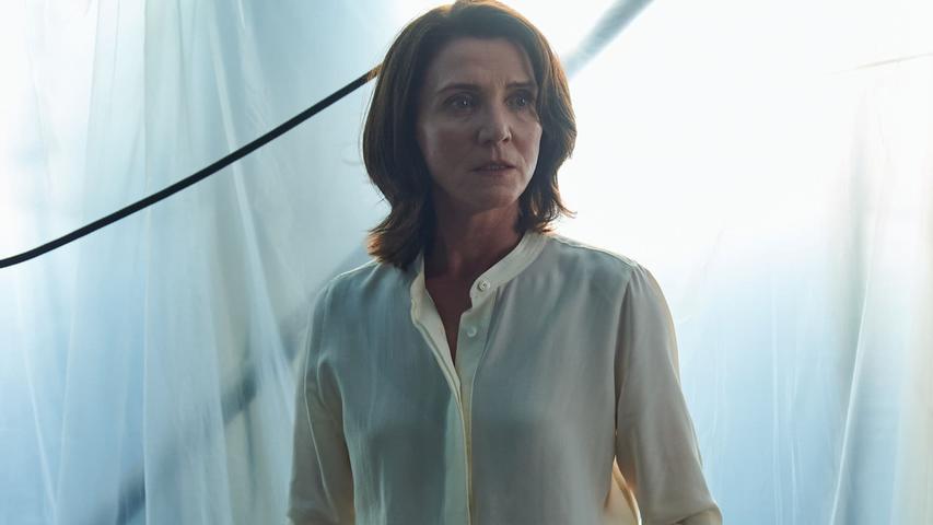 Gangs of London 1x06 "Episode 6" - Trakt
