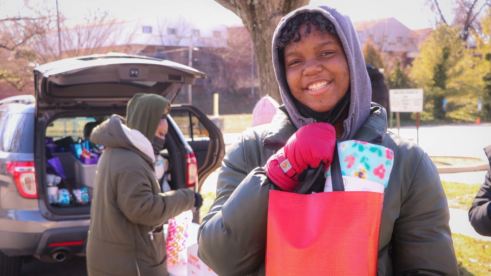 West Philadelphia Girl Scout helps homeless, aims to form Black History club - 6abc Philadelphia