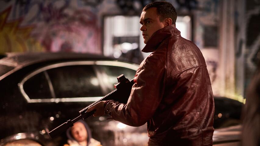 Gangs of London 2x04 "Episode 4" - Trakt