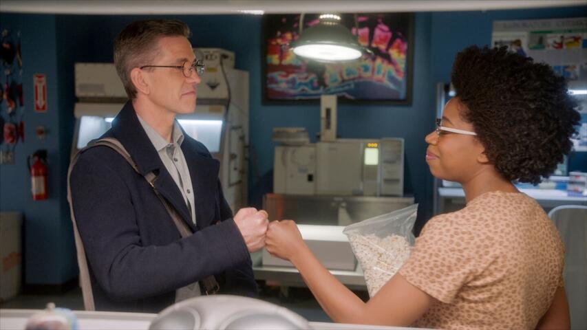 NCIS 20x18 "Head Games" - Trakt