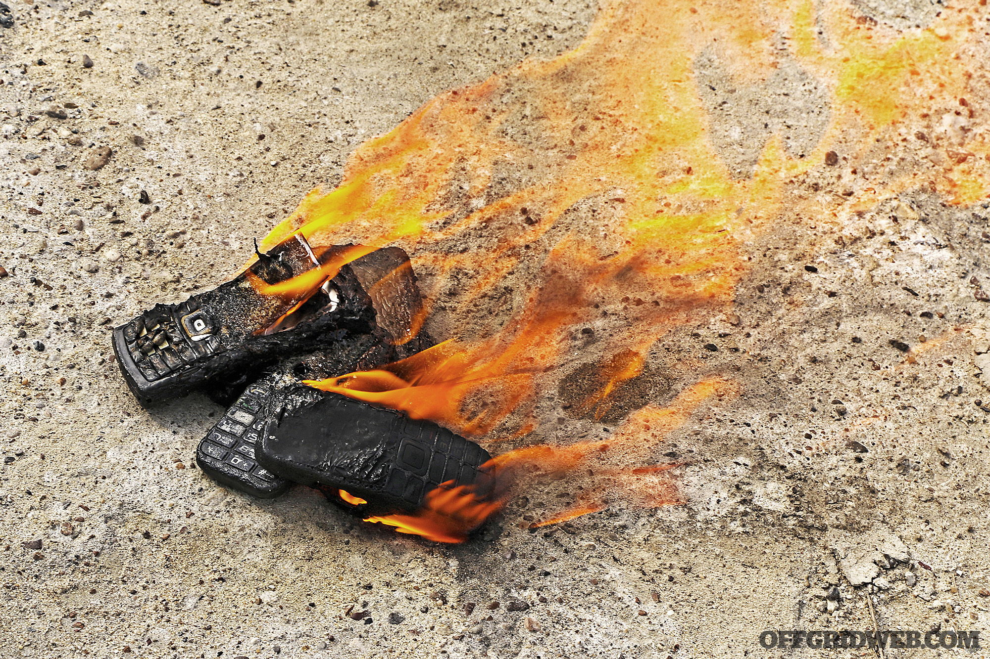 Burner Phone Basics: How to Set Up an Anonymous Prepaid Phone | RECOIL OFFGRID