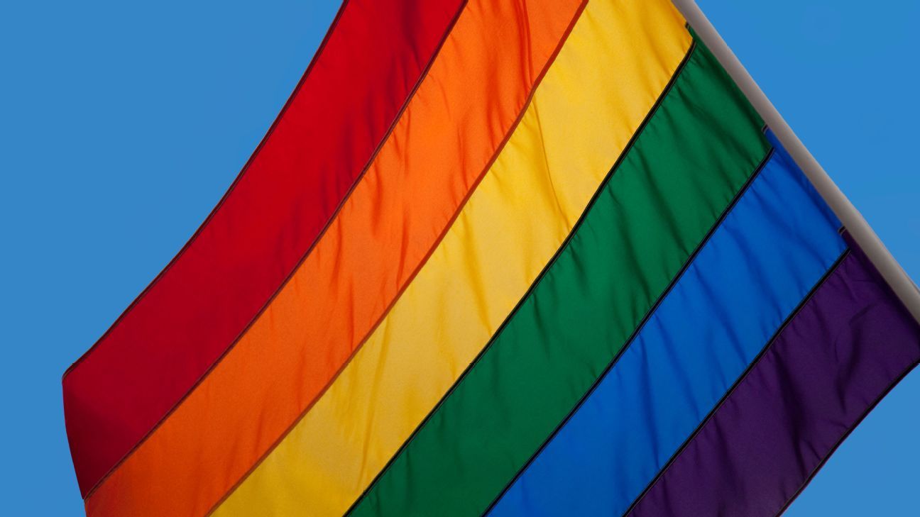 Alabama expands ban on trans athletes to college sports teams - ESPN