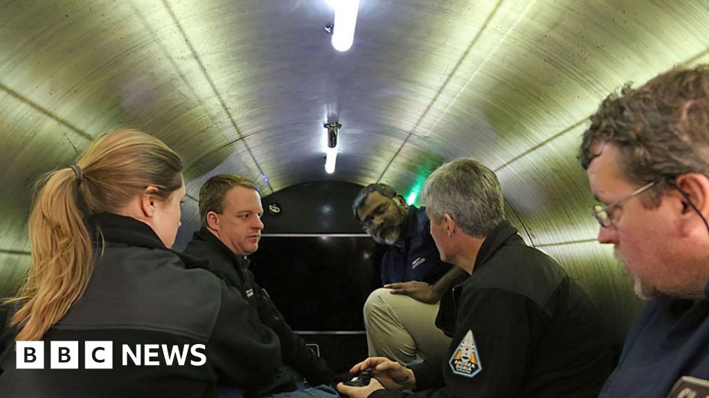 Titan sub: Cramped vessel is operated by video game controller - BBC News