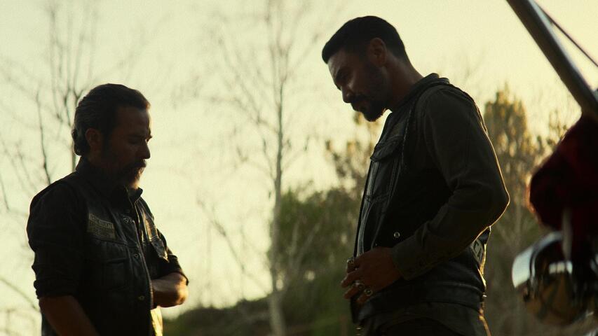 Mayans M.C. 5x03 "Do You Hear the Rain" - Trakt