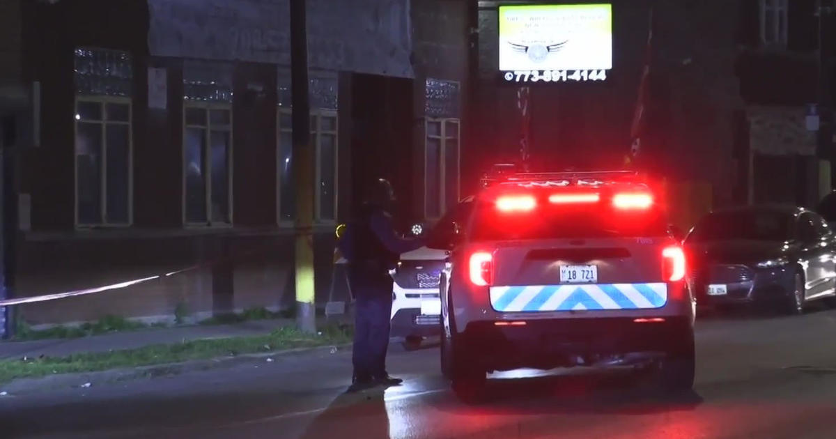 Grandson of community activist shot to death in Auburn Gresham - CBS Chicago