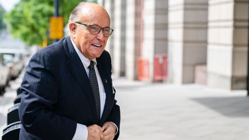 Rudy Giuliani made desperate appeal to Trump to pay his legal bills in Mar-a-Lago meeting | CNN Politics