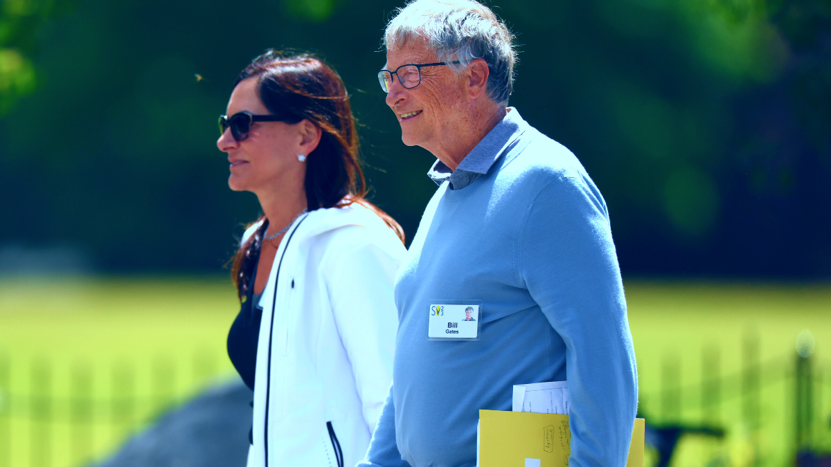 Bill Gates Funded Research Into Genetically Engineered Cattle Ticks—Now 450,000 Americans Have Red Meat Allergies From 'Alpha-Gal Syndrome' Caused by Tick Bites - American Faith