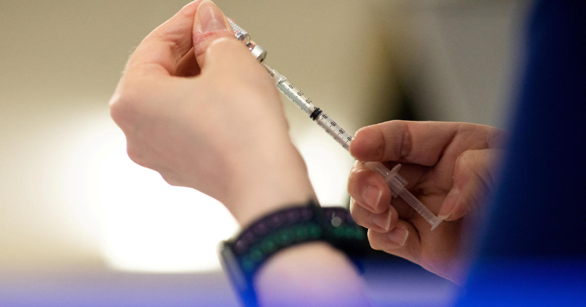 FDA and CDC sign off on new COVID vaccines. Here's what to know about the updated shots for fall 2023. - CBS News