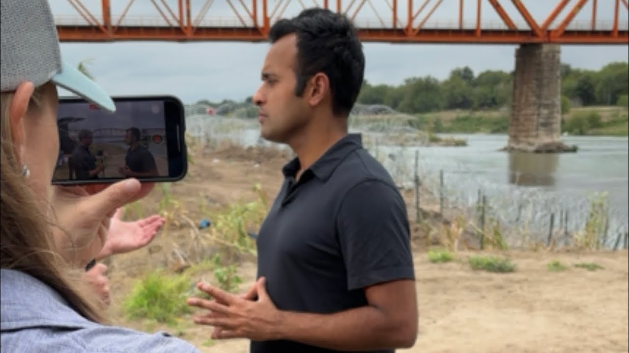 Live at the Border with Vivek Ramaswamy - YouTube