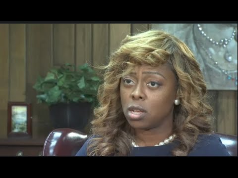 This Town Elected A ‘City Girl’ As Mayor And It’s Going BADLY!!! - YouTube