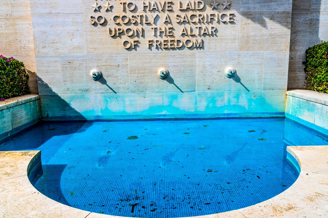 Globalist groups demand US close military over ‘climate change’ | Frontline News