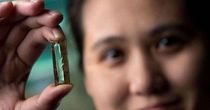 A student accidentally created a rechargeable battery that could last 400 years - Upworthy