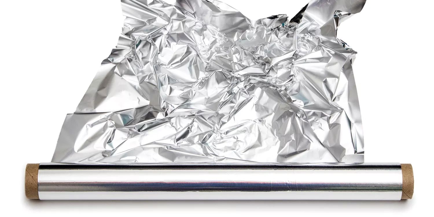 Reynold's Finally Settles the Debate: This Is What Each Side of Aluminum Foil Is For