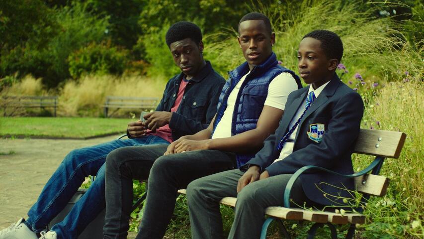 Top Boy 1x02 Building Bridges - Trakt