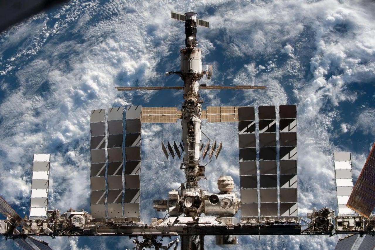 NASA to destroy International Space Station at a cost of $1 billion | Team-BHP