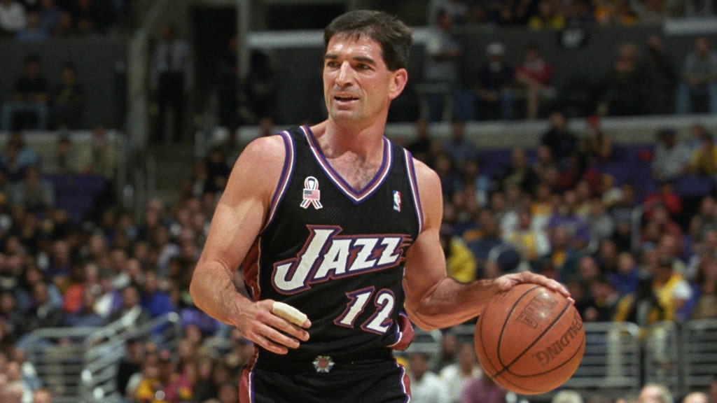 Basketball Hall of Famer John Stockton sues Washington officials in defense of doctors | Fox News