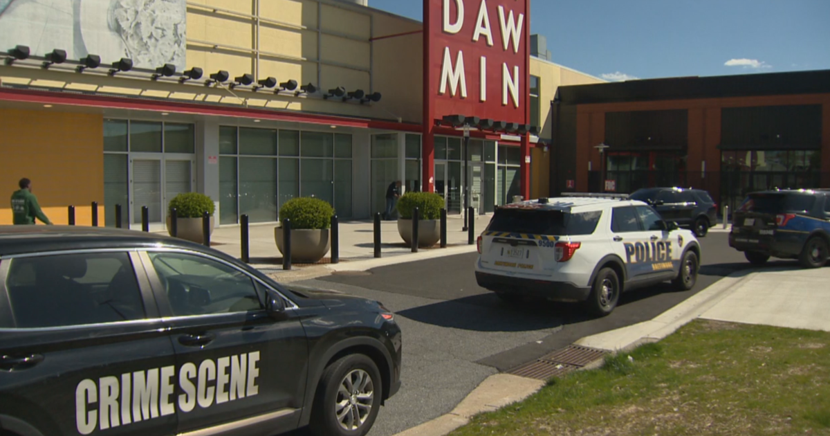 7-year-old girl in critical condition after being shot in Mondawmin Mall - CBS Baltimore