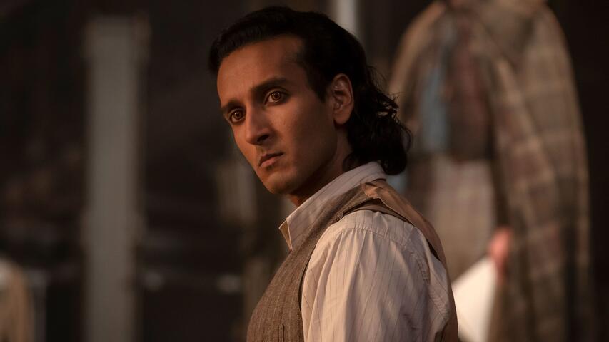 Interview with the Vampire 2x06 Like the Light by Which God Made the World Before He Made Light - Trakt