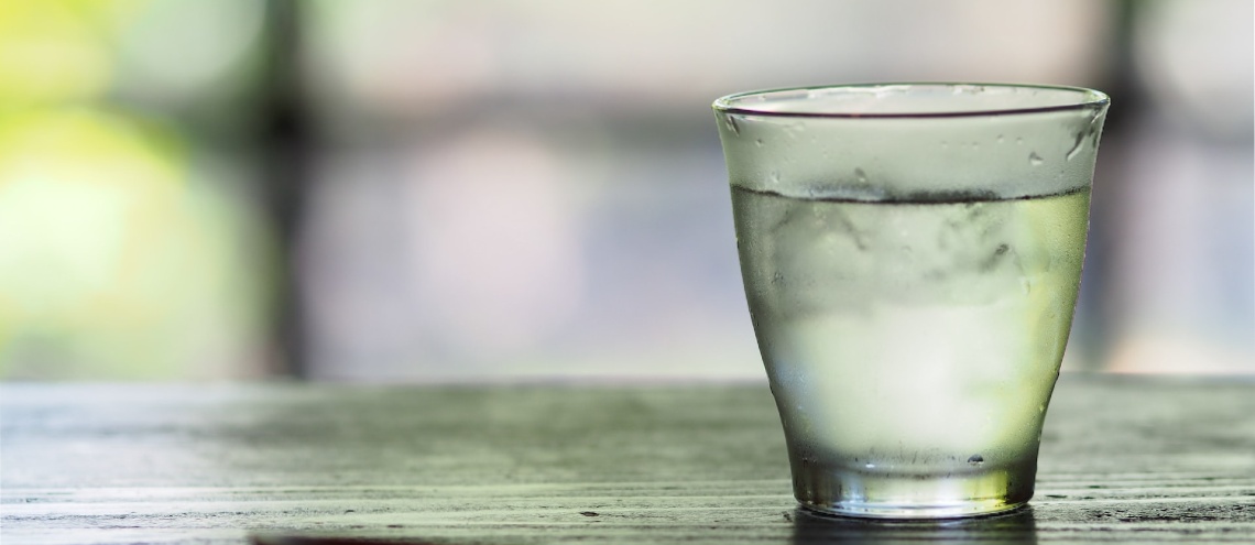 Why You Shouldn't Drink Cold Water, According to TCM