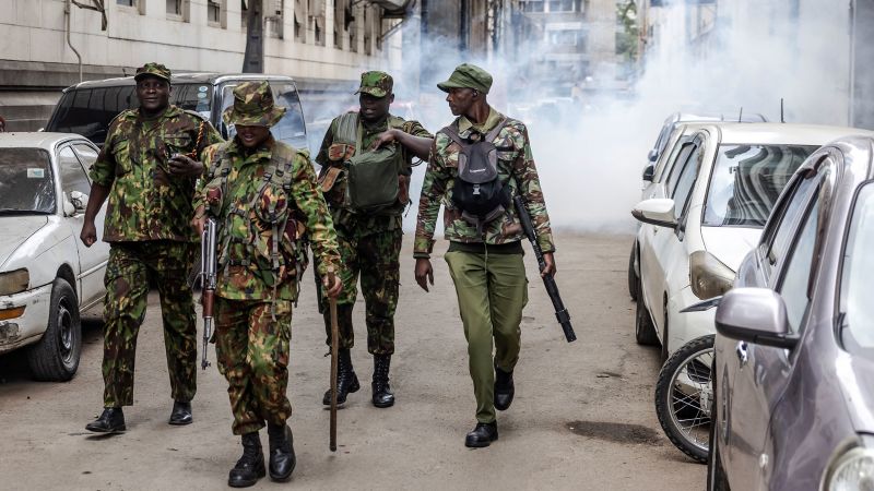 Kenya: Bodies on the street as police fire live rounds at protesters | CNN