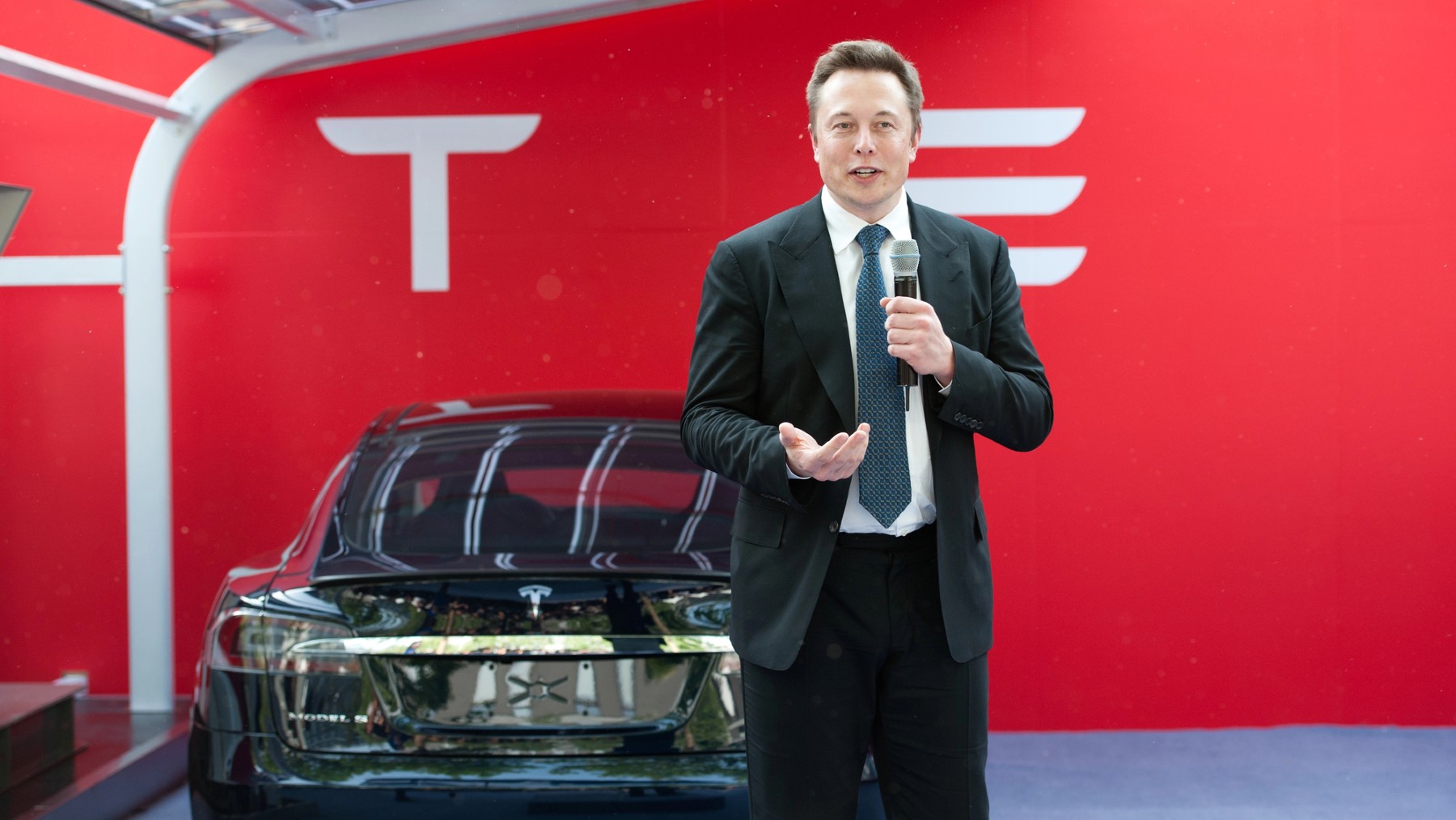 Elon Musk won't make any more Tesla electrics: the new ‘stupid’ fuel he's going to try out