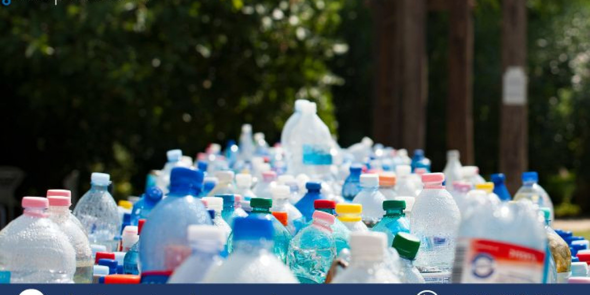 Global Plastic Bottles Market Outlook 2024-2032: Trends and Insights