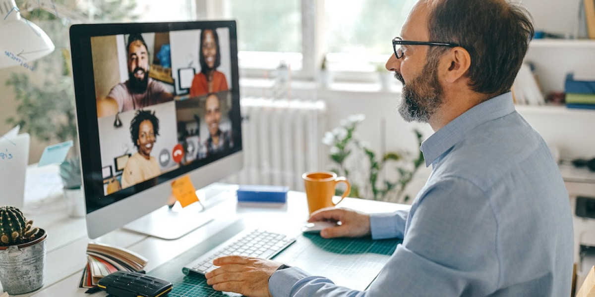 The Online Meeting Software Market is projected to experience substantial growth, reflecting a significant increase duri