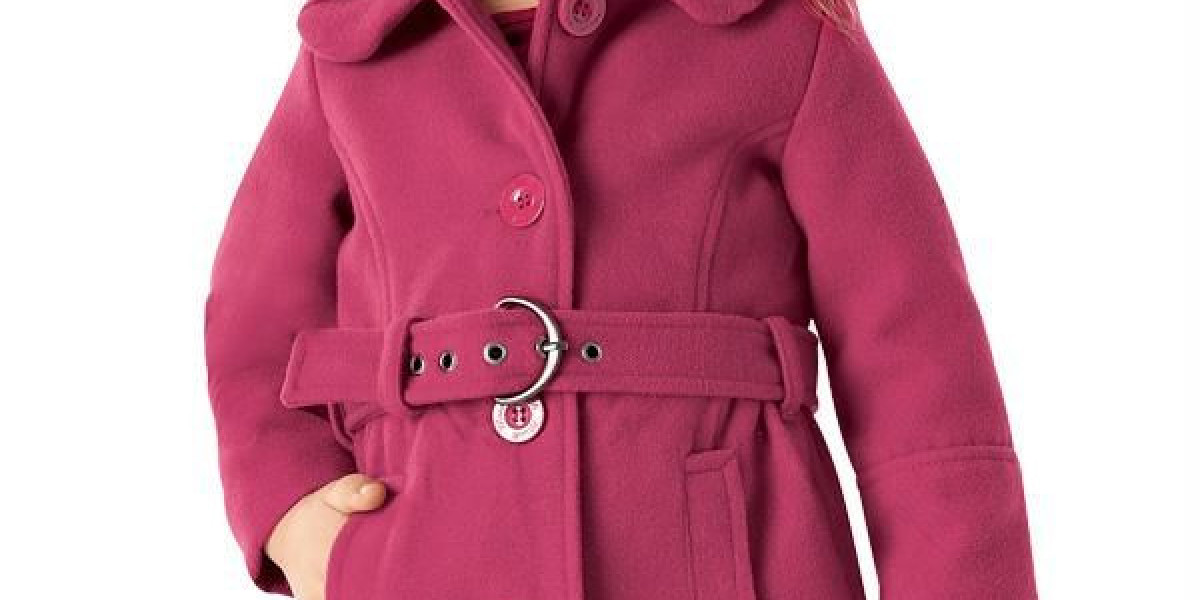Upgrade the kids’ wardrobe with clothes, accessories & must-haves for class or play. Whether you’re on the lookout f