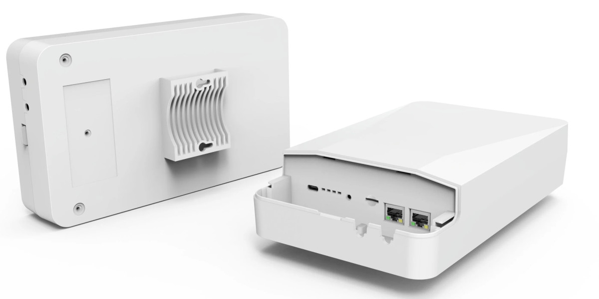 Outdoor 5G Cellular Router Market to Grow from USD 0.59 Billion in 2024 to USD 3.4 Billion by 2032, with a CAGR of 24.54