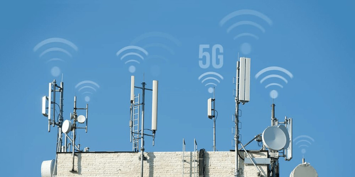 Small Cell Networks Market Forecast: Growing from USD 0.51 Billion in 2024 to USD 3.41 Billion by 2032, with a Robust CA