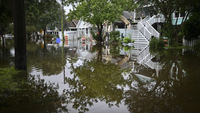 Tropical storm Debby makes 2nd US landfall in South Carolina and threatens devastating flooding as it presses northward | CNN