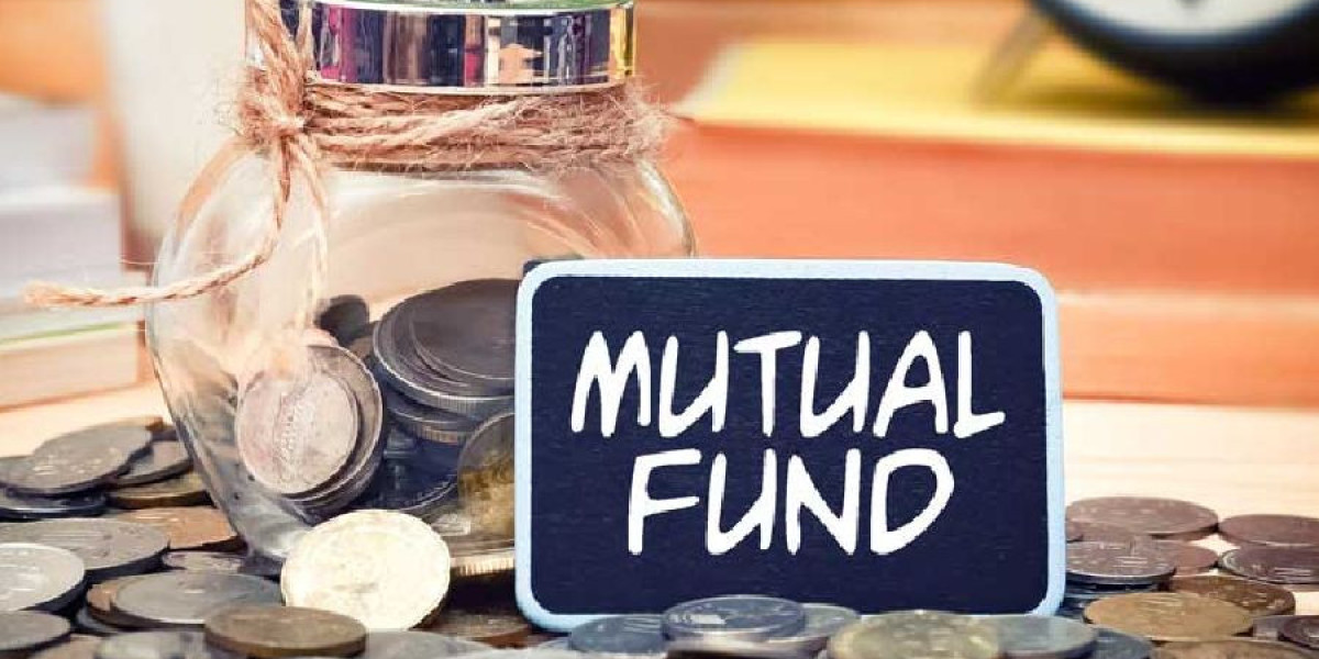 2024-2032 Mutual Fund Asset Market Projections: Increasing from USD 13,937.18 Billion to USD 26,615.11 Billion with a 7.