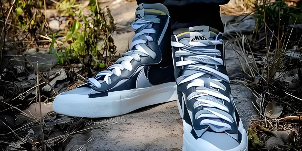 探索 Sacai Clot：潮流先鋒與 Nike 的跨界碰撞