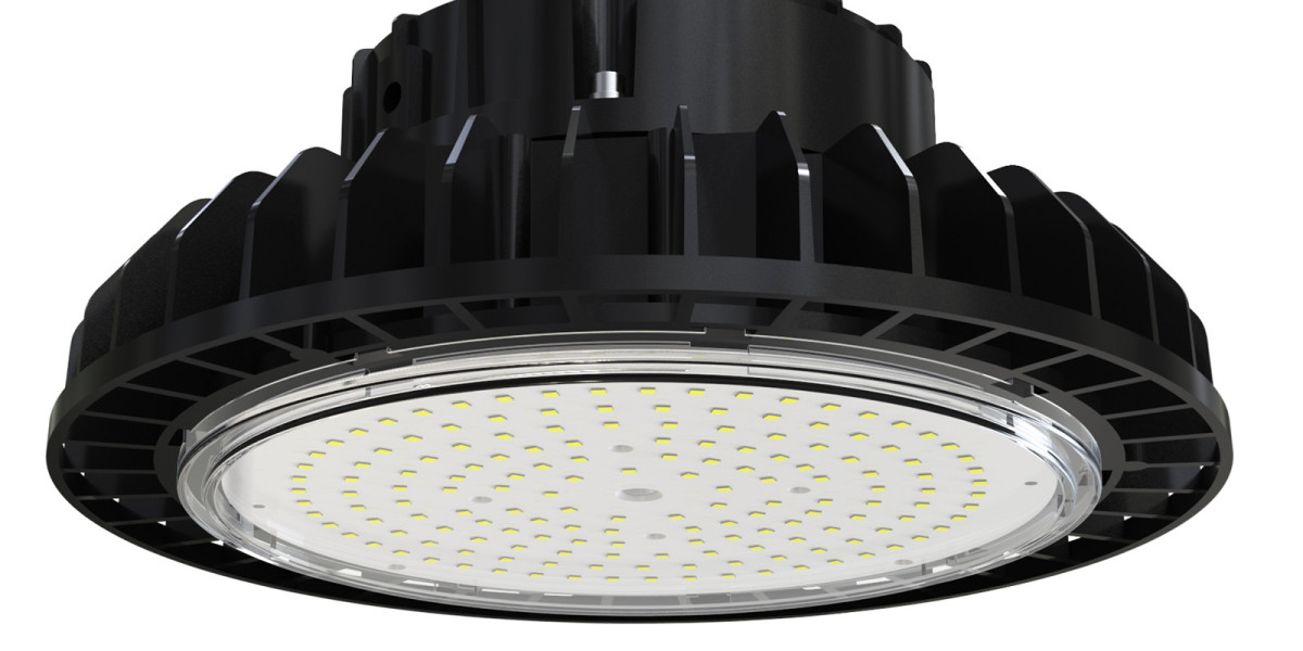 Iluminação Inteligente: O Impacto do High Bay LED na Produtividade Industrial