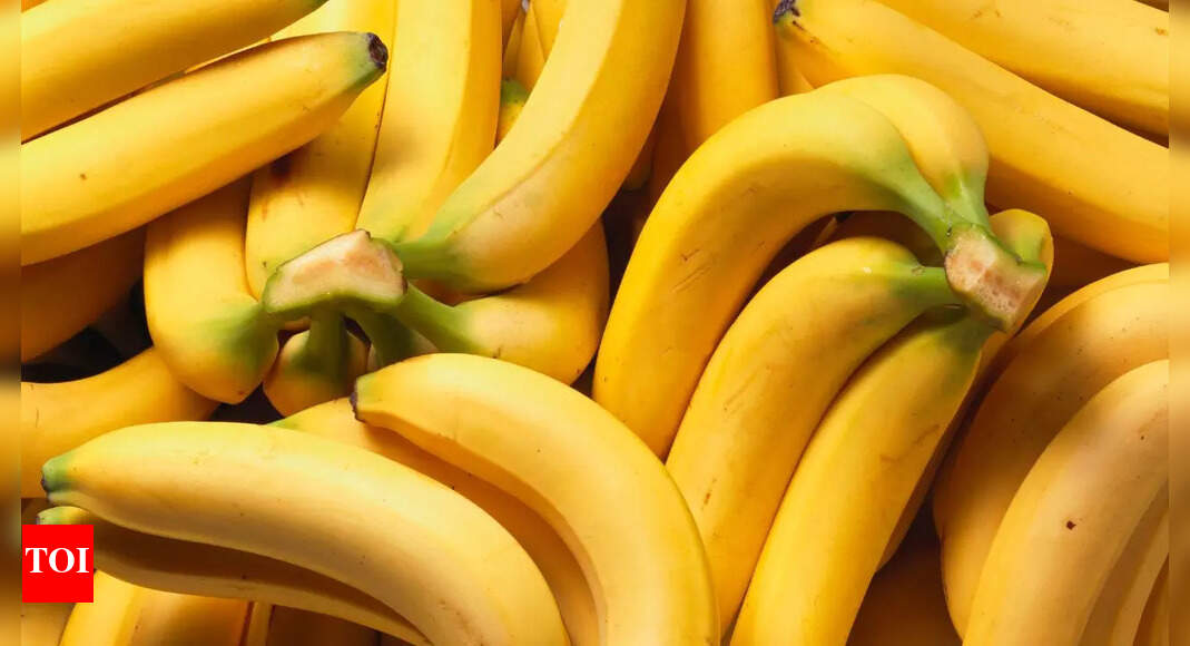 Foods you should avoid pairing with bananas - Times of India