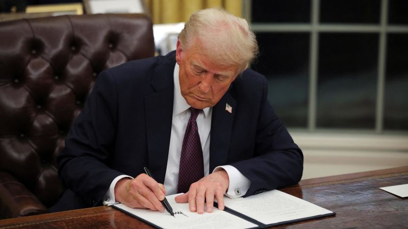 Judge says he will block Trump’s ‘blatantly unconstitutional’ executive order that aims to end birthright citizenship | CNN Politics