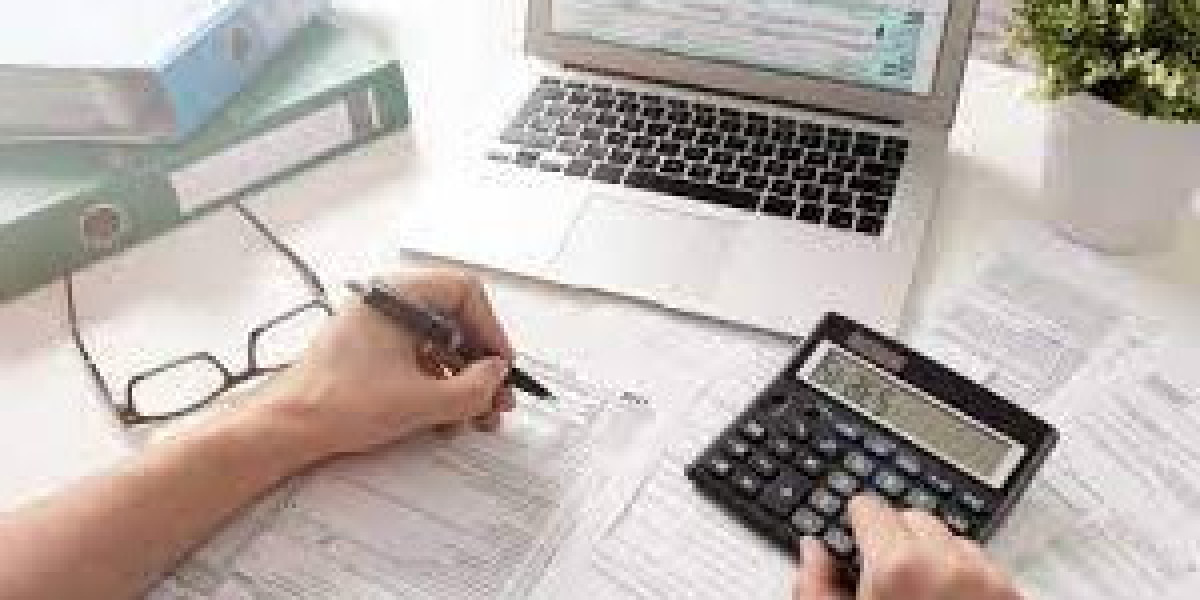 Do Professional Accountants in the UK Assist with Estate Planning and Tax Minimization?