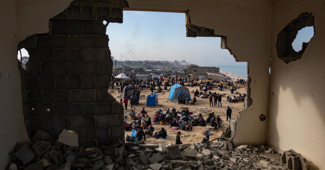 Trump Pushes Jordan and Egypt to Take in Palestinians to ‘Clean Out’ Gaza - The New York Times