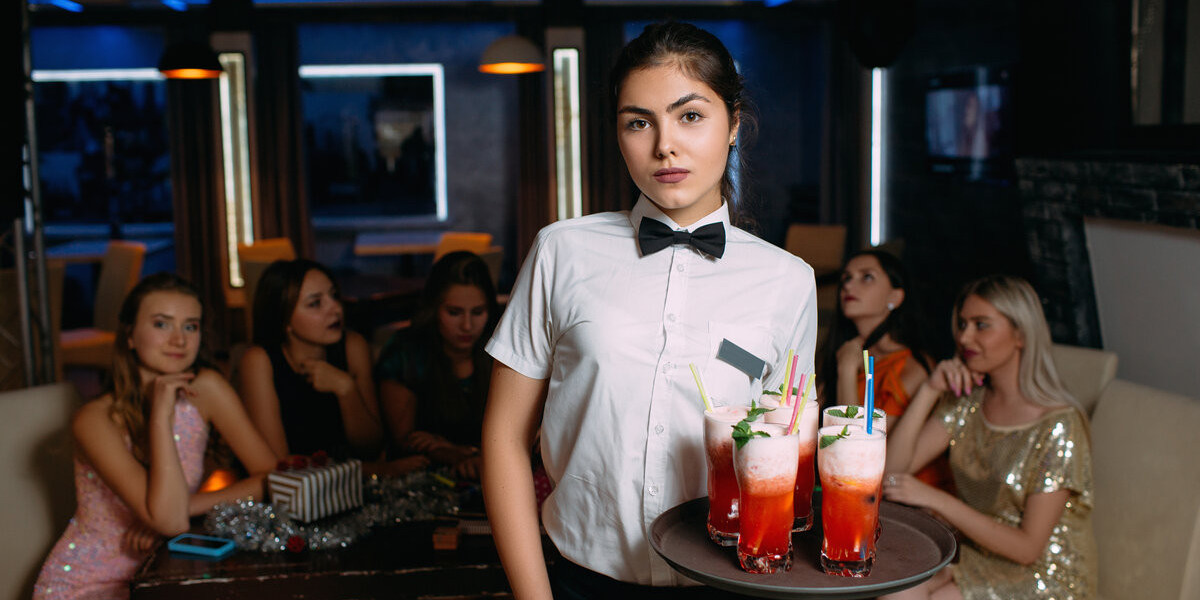 The Allure of Nighttime Employment: Exploring the Misooda Job Platform
