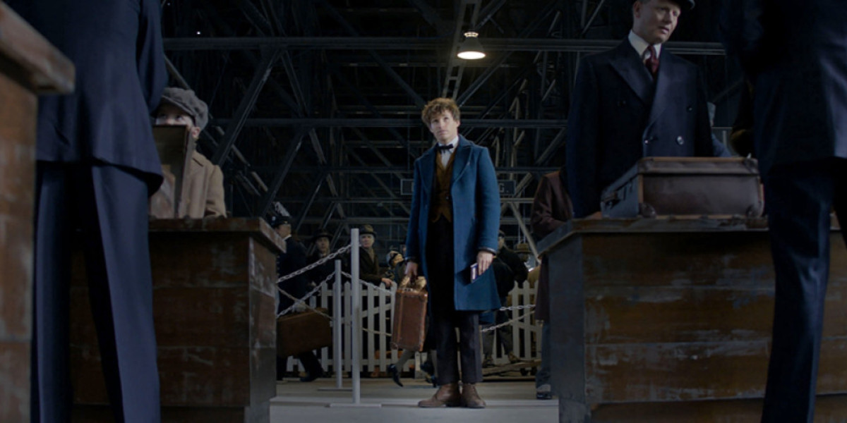 Film Crew Roles – Behind the Scenes Insights