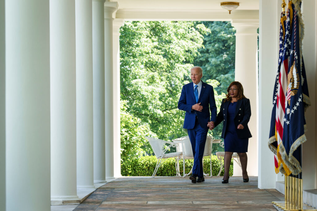 Trump Announces ‘Termination’ of ‘Illegal DEI’ Settlement Over Raw Sewage in Poor, Majority-Black Alabama Communities - Inside Climate News