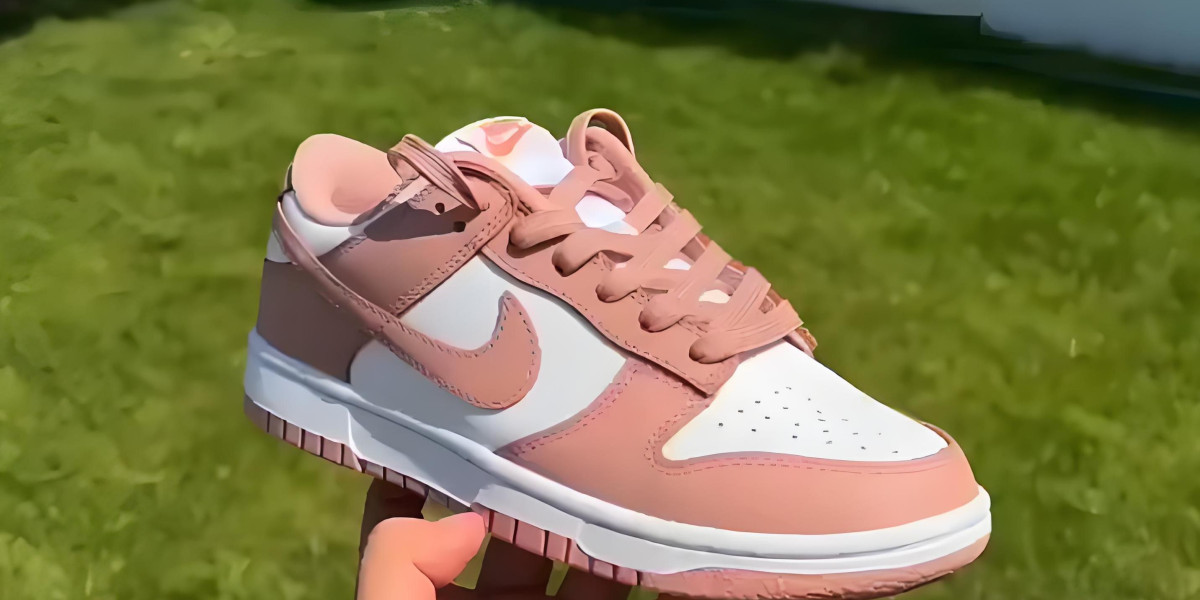 Nike Dunk風格解密——灰白復古到玫瑰粉新潮