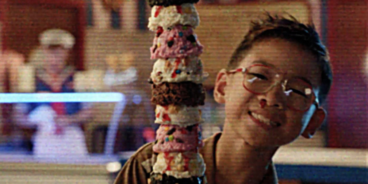 Scoops Ahoy Ice Cream Giveaway – Win a Year Free