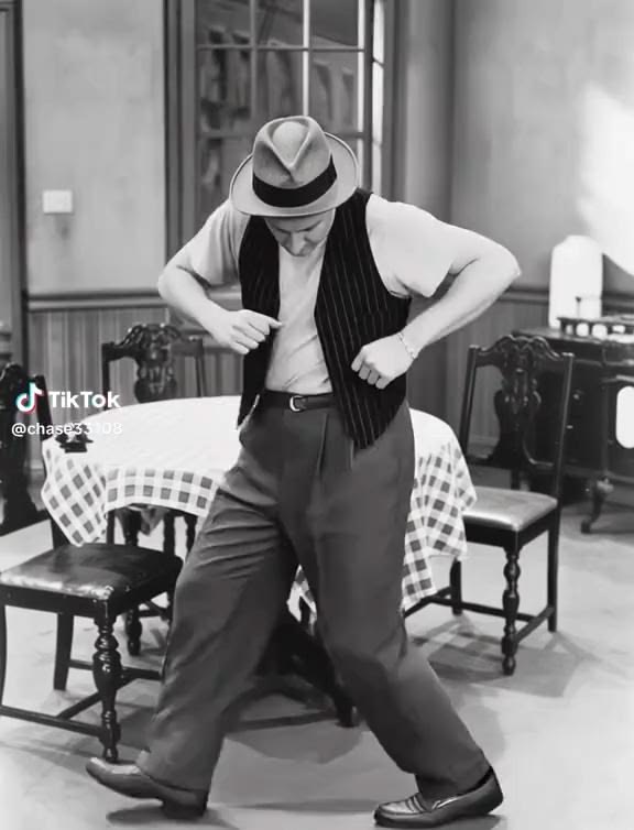 Dancing reference poses [Video] | Old man drawing reference pose, Pose reference male, Trippy designs