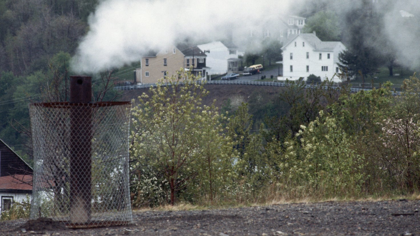 A landfill fire started in 1962 and was never put out. After 64 years, it’s still burning underground - AS USA